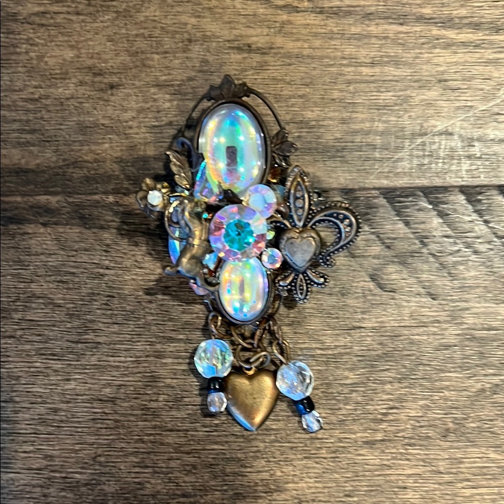Vintage Style Brooch with Iridescent Stones